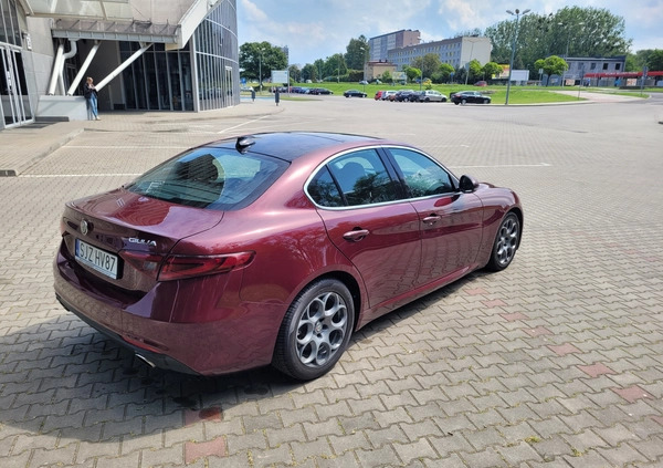 Alfa Romeo Giulia cena 71900 przebieg: 102000, rok produkcji 2017 z Brok małe 37